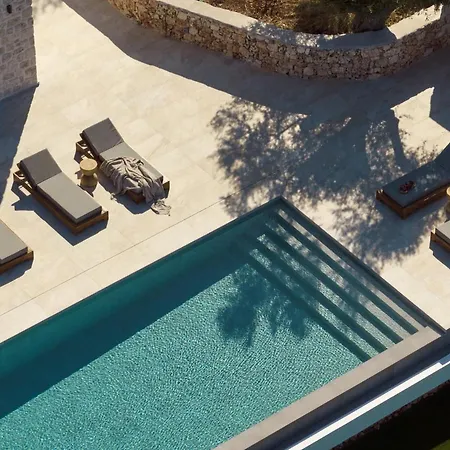 Design 3-Bed Villa With Infinity Pool In Zakynthos ヴィラ *